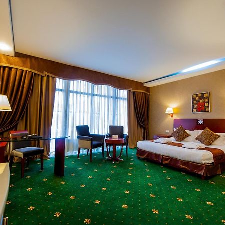 Hotel Goldman Empire Astana Pokoj fotografie